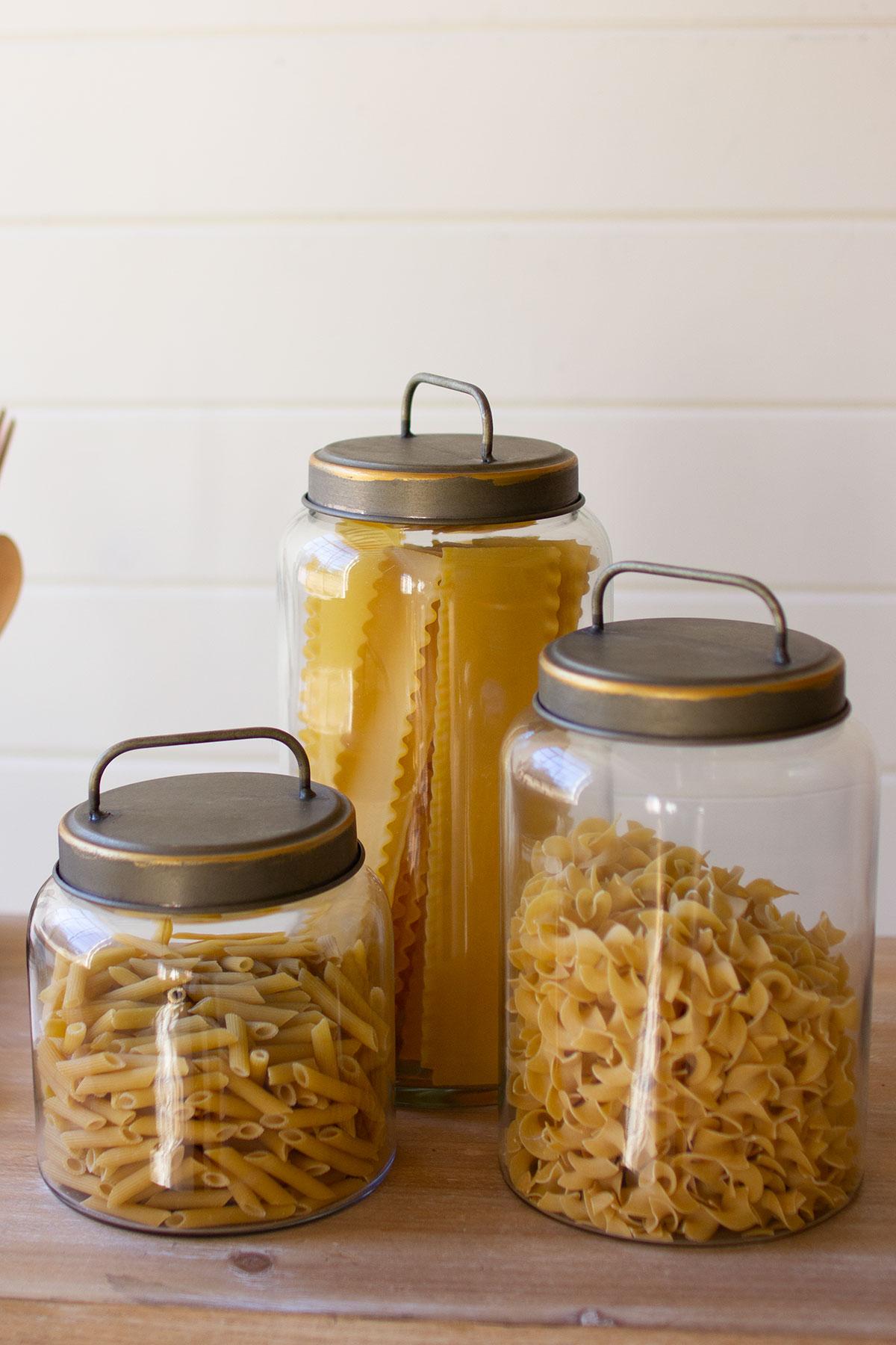 Glass jars with clearance metal lids