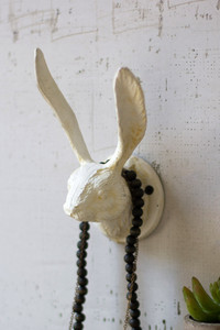 cast iron wild hare wall hook / white