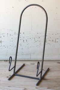 heavy iron plate stand