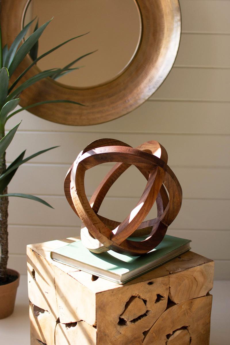 Accents -reclaimed wood circles decor